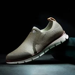 St.Happiness Official Store Saint Morris Mesh Walking Shoes Men's Apparels