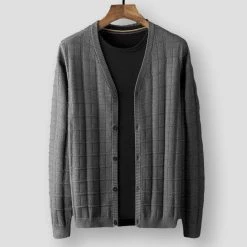 Minglu Official Store North Royal Alamos Knitted Cardigan Men's Apparels