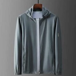 SHAN BAO Official Store Men's Apparels Sky Madrid Lightweight Hooded Jacket