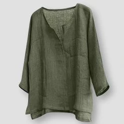 8888 Store Men's Apparels Saint Morris Isle V-Neck Shirt