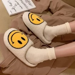 Shop911119082 Store Saint Morris Fluffy Smiley Slippers