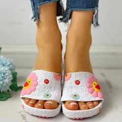 Unique Shoe Store Women's Apparels Sky Madrid Smiling Sunflower Beach Slippers