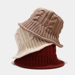 FASHION UNLIMITED Women's Apparels Saint Morris Knitted Bucket Hat