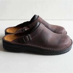 Yolande Shoe Store Saint Morris Leather Closed Toe Sandals Men's Apparels