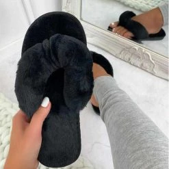 YANG YANG 118 Store Saint Morris Too Cute Faux Fur Toe Thong Slippers