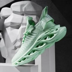 Rommedal Store Turbo Fire X Sneakers Men's Apparels