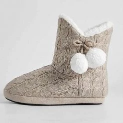 Stunner Girl Store Sky Madrid Indoor Plush Slippers Women's Apparels 16 Stunner Girl Store Sky Madrid Indoor Plush Slippers Women's Apparels